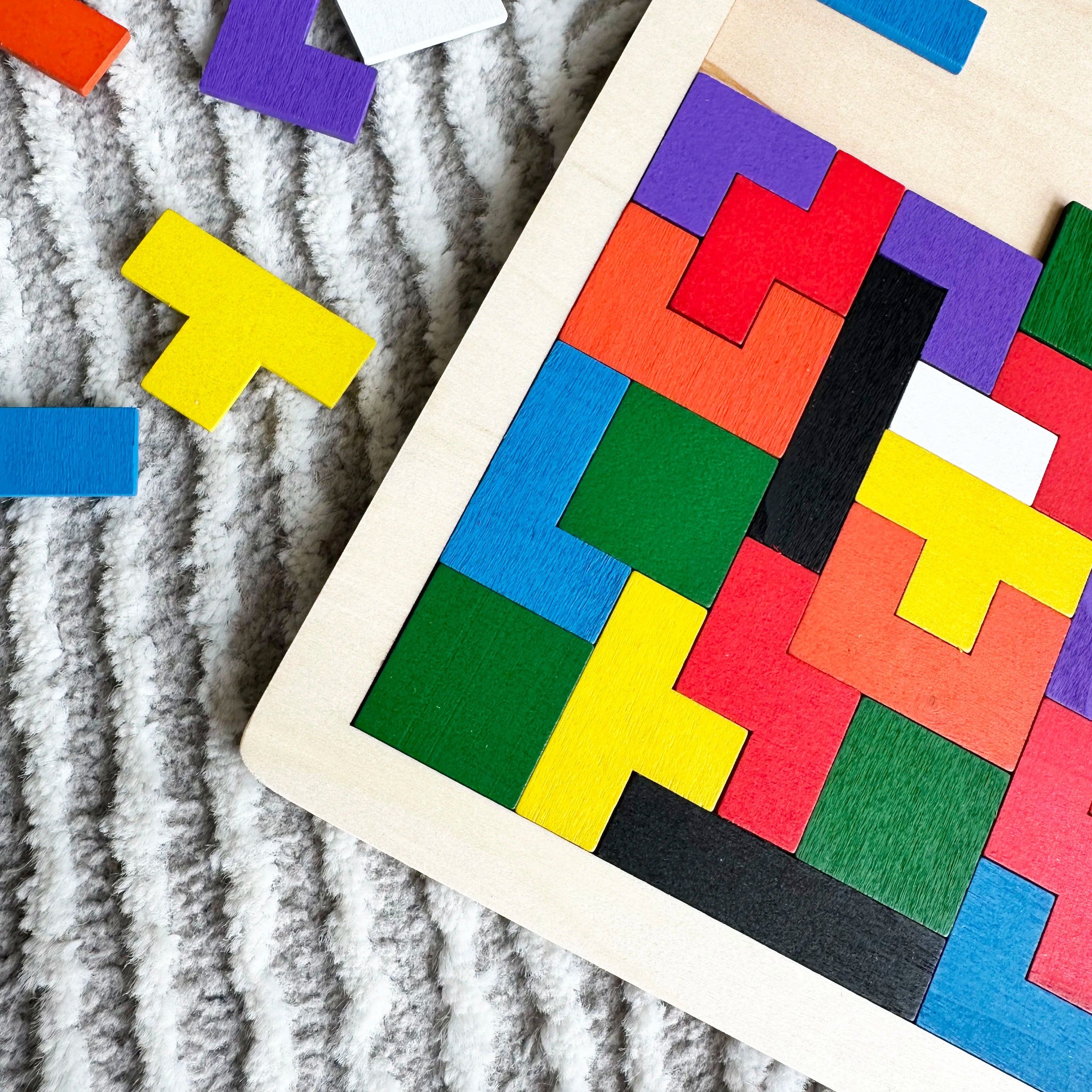 Teasers Toy Tangram